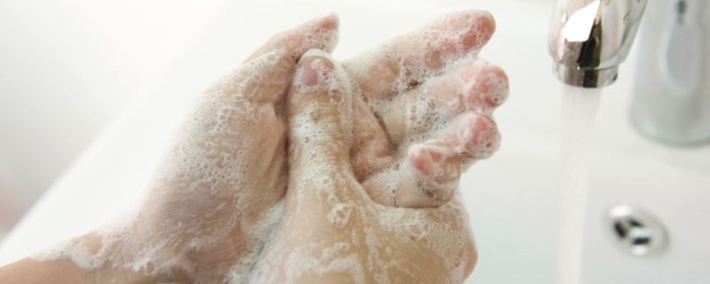 肥皂与酒精哪个消毒能力好 肥皂与酒精哪个洗手好 什么时候需要洗手