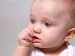 宝宝出牙发烧该看医生吗？要看是否伴有这5种症