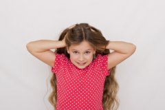 小儿癫痫会有哪些症状？造成4大危害不可轻视！