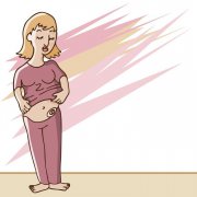 挂着粪袋生活的“造口人”：老是担心漏出来，每天不停摸袋子