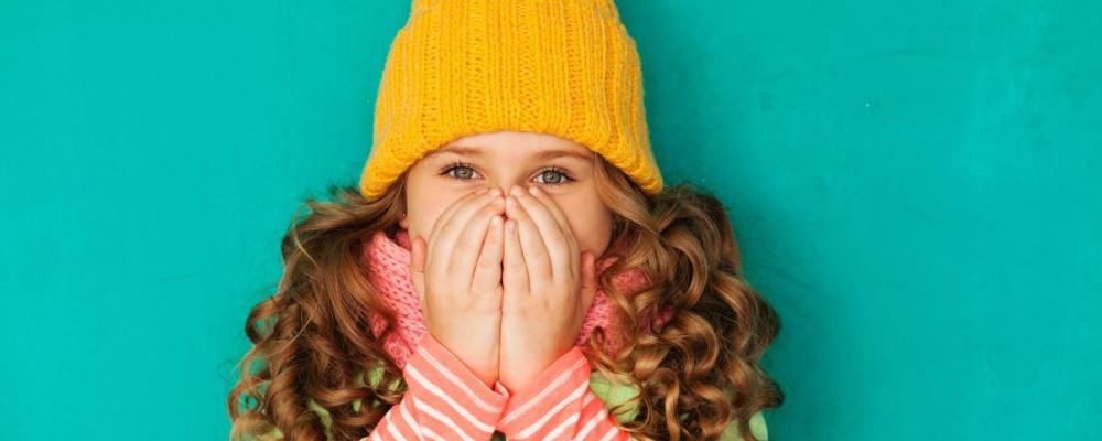 小儿流鼻涕的原因有哪些 什么原因会导致孩子流鼻涕 为什么孩子容易引起流鼻涕